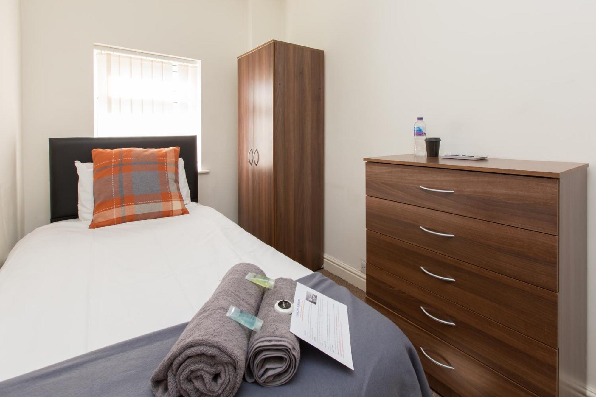 Budget Rooms @ Underwood Lane Crewe Eksteriør billede